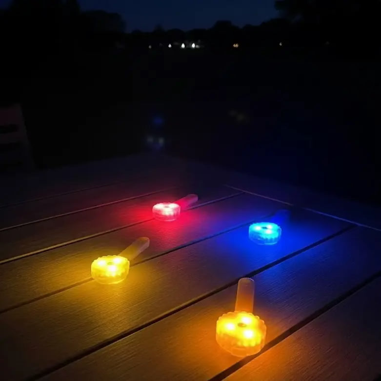 Loupiote LED Sécurité "Lumi-Chien" — Pendentif Rechargeable Anti-Perte Zoomie